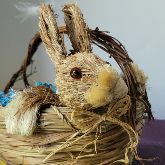 STRAW & TWIG SIsal Bunny Basket - Picture 4 of 10